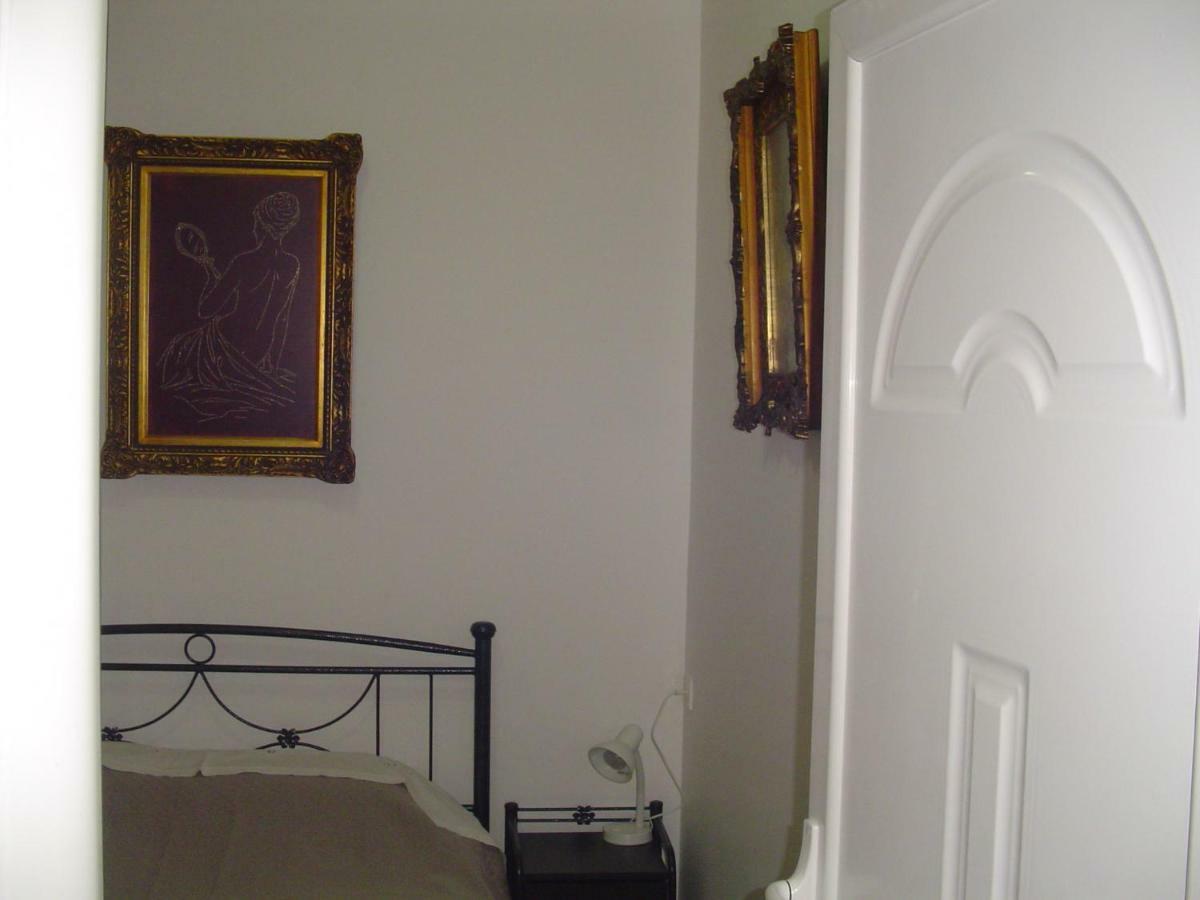 Nina Rooms Artemida  Luaran gambar