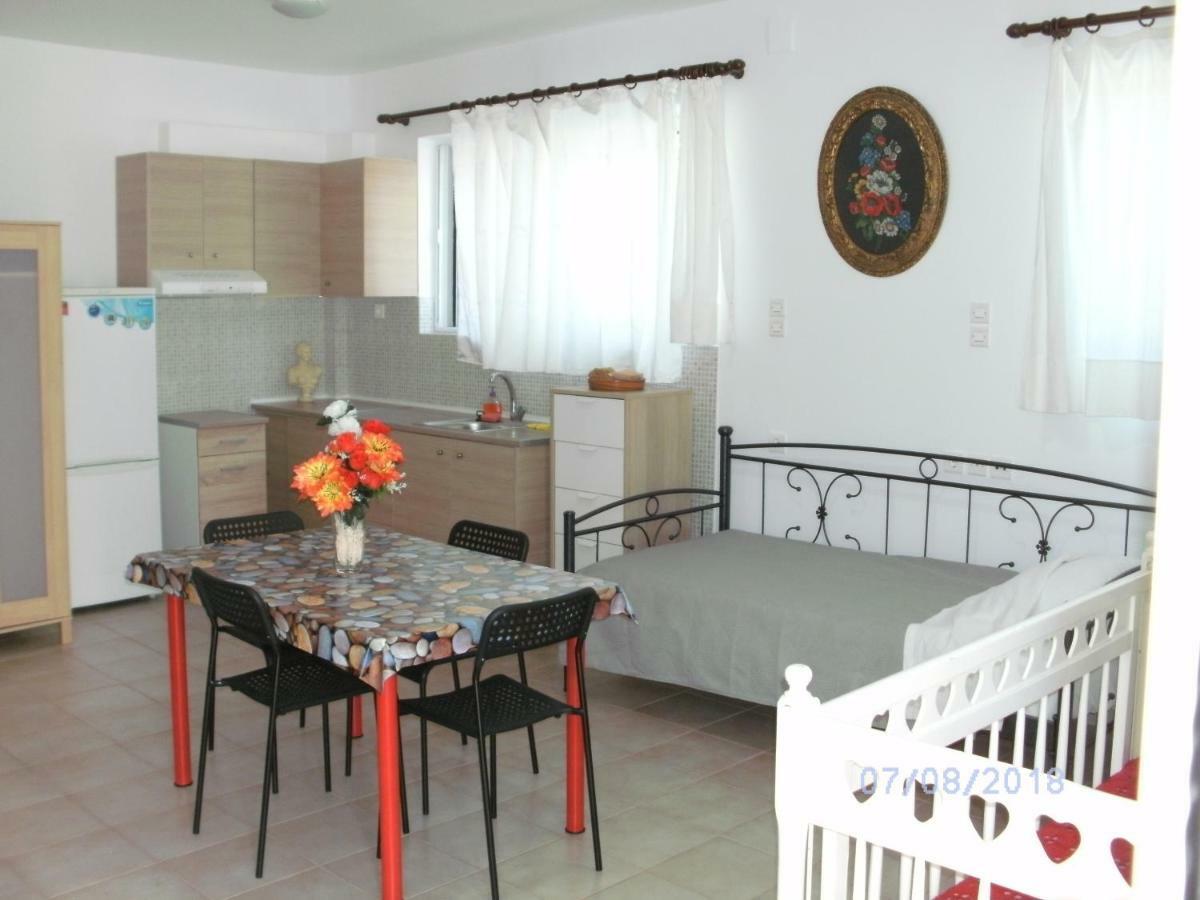 Nina Rooms Artemida  Luaran gambar