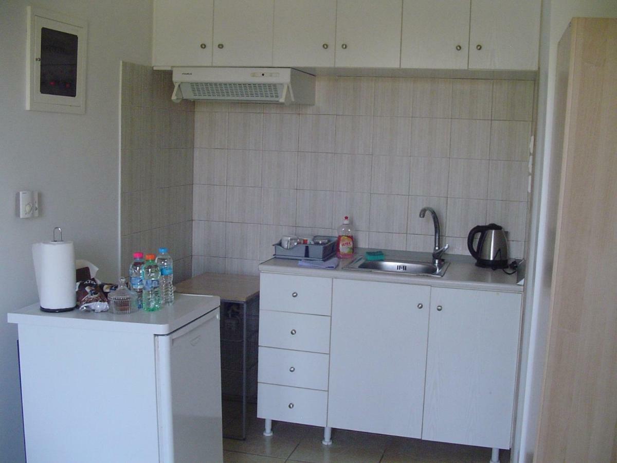 Nina Rooms Artemida  Luaran gambar
