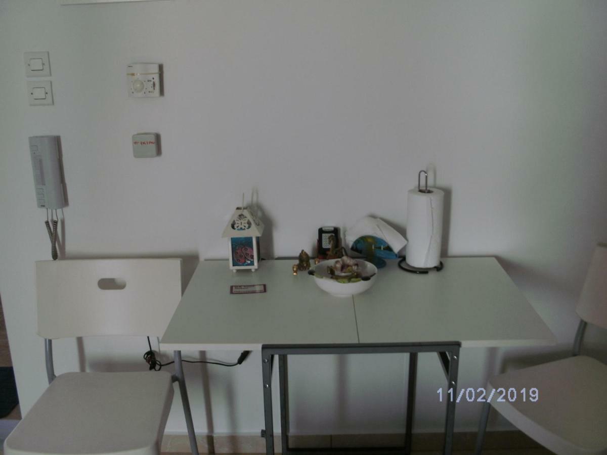 Nina Rooms Artemida  Luaran gambar