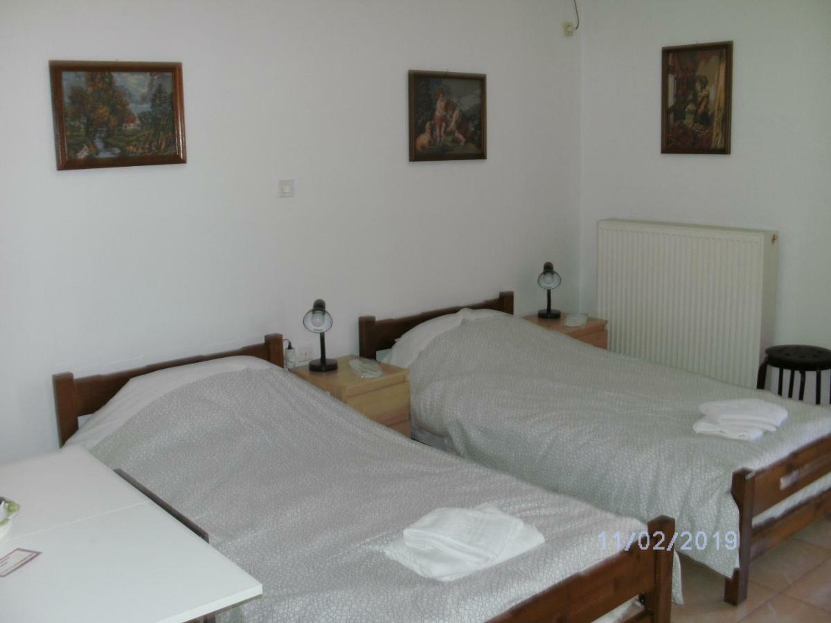 Nina Rooms Artemida  Luaran gambar