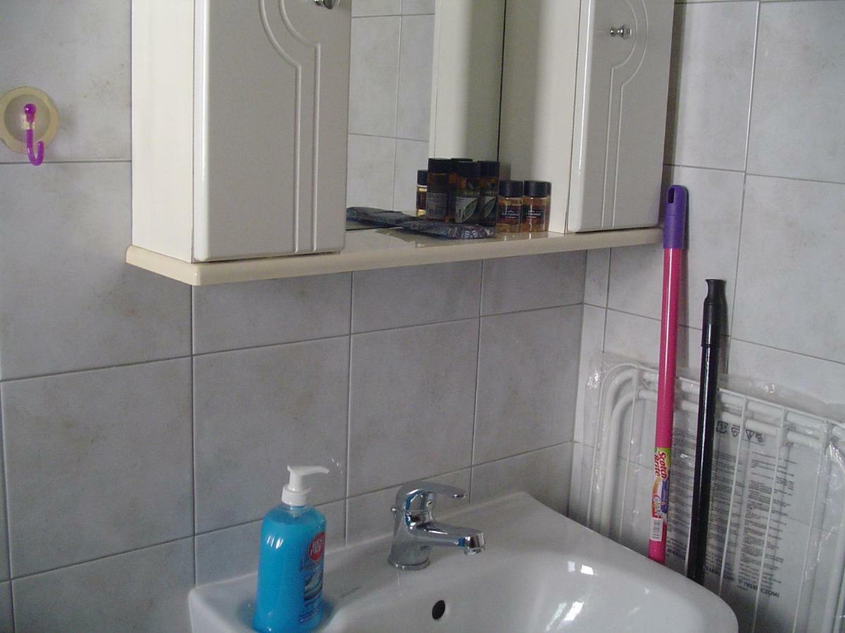 Nina Rooms Artemida  Luaran gambar