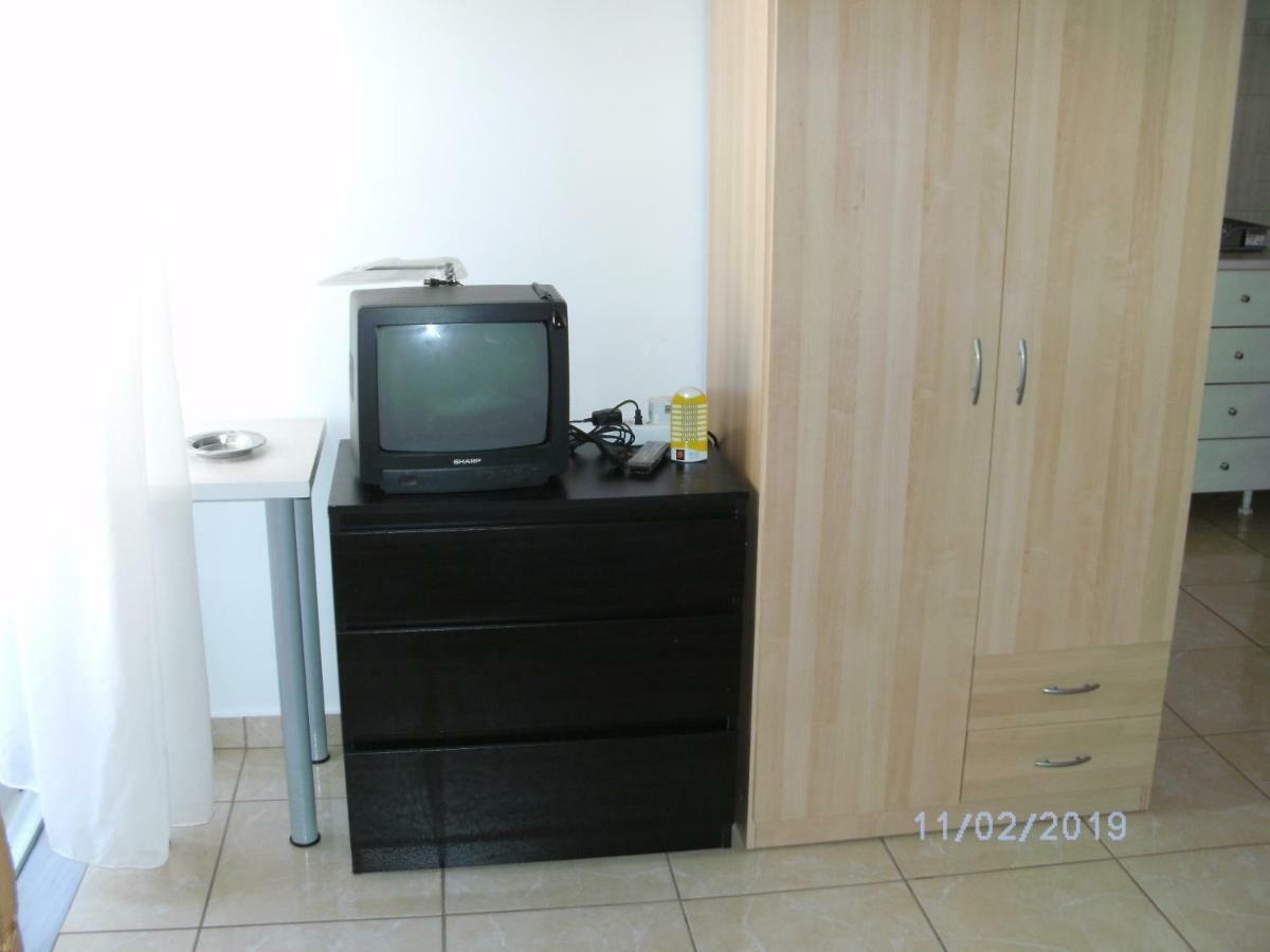Nina Rooms Artemida  Luaran gambar