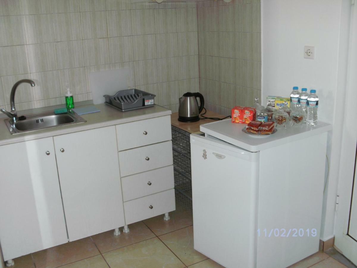 Nina Rooms Artemida  Luaran gambar